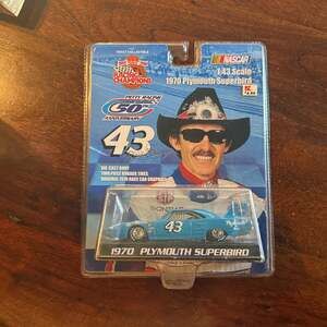 NOS Racing Champions NASCAR Richard Petty 1970 Plymouth Superbird - 1/43 Scale